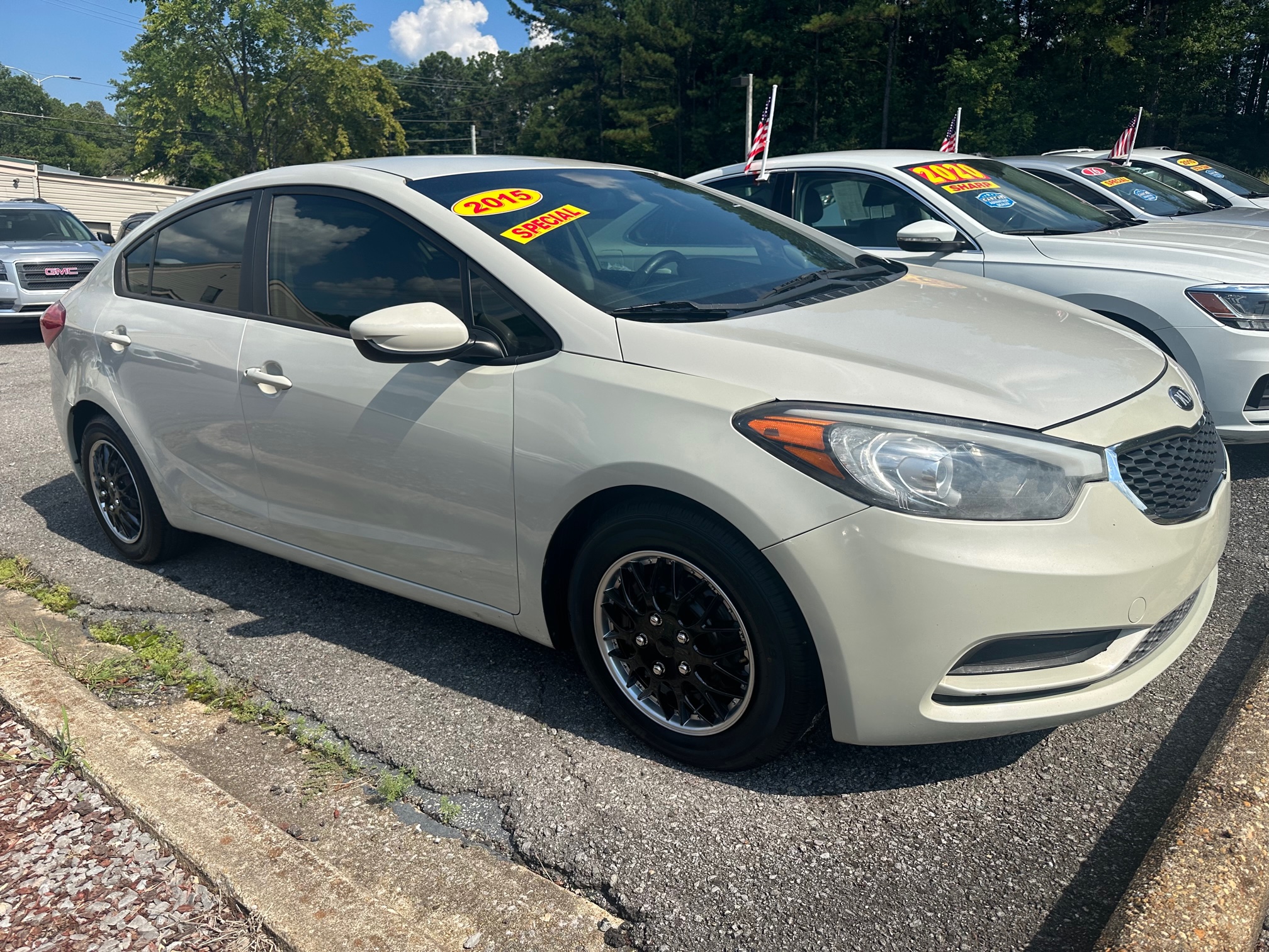 2015 Kia Forte LX's photo